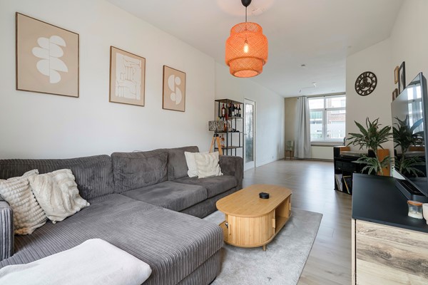 Medium property photo - Jasmijnstraat 97, 2563 RT Den Haag